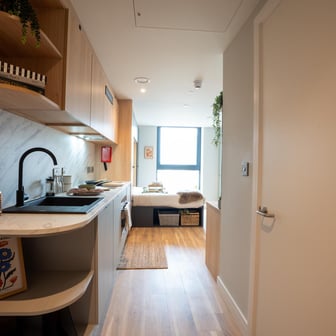 Classic Studio, Upper Tower - Image 1