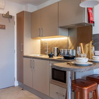 Premium Studio Plus - Image 15