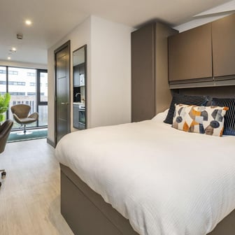 Premium Studio - Image 1