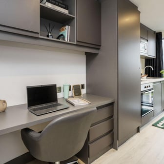 Premium Studio - Image 2