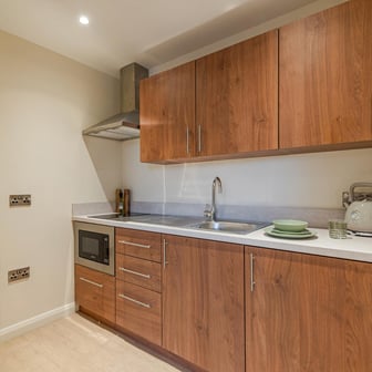 Premium Plus Studio - Image 4