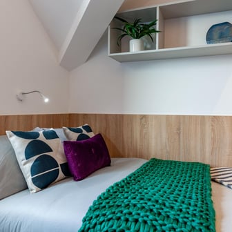 Premium Townhouse Ensuite - Image 3