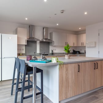 Premium Townhouse Ensuite - Image 9