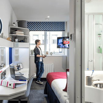 Platinum Plus en-suite apartment