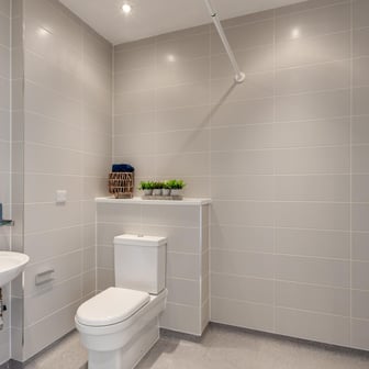 Deluxe Studio - Image 16