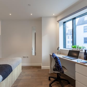 Classic Studio - Image 2