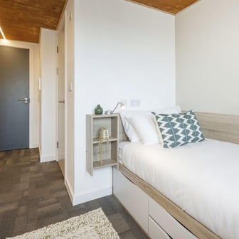 Standard Single Ensuite - Image 2