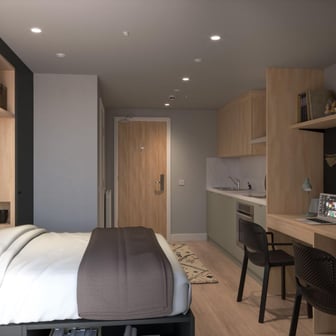 Classic Studio, Standard Floors - Image 1