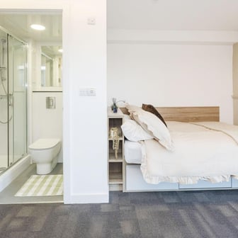 Deluxe Plus Single Ensuite - Image 4