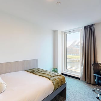 Premium Ensuite - Image 3