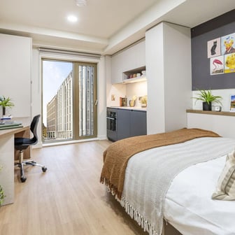 Standard Studio Plus - Image 2