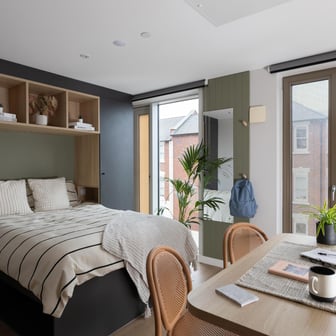 Deluxe Studio, Standard Floors - Image 2