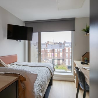 Premium Ensuite, Standard Floors - Image 1