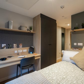 Premium Ensuite, Standard Floors - Image 2