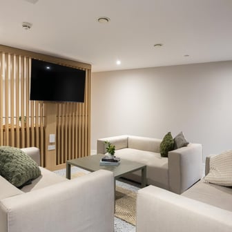 Studio Plus, Standard Floors - Image 6