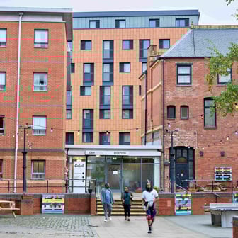 Calcott Ten_Building Exterior