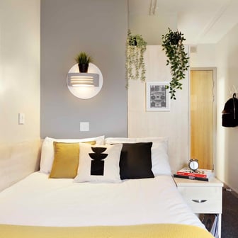 258_ST THOMAS COURT CLASSIC ENSUITE A302B 0109