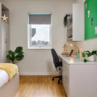 The Maltings_Gold Ensuite