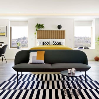 Mortimer Deluxe Studio