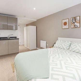 Premium Studio - Image 2