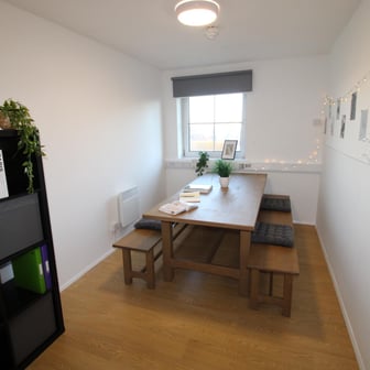 Non Ensuite- Gold (8 Bed) - Image 7