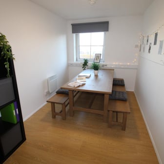 Non Ensuite- Gold (8 Bed) - Image 8