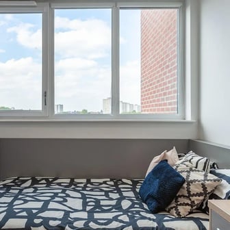 Deluxe Studio - Image 3