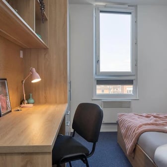 Premium Ensuite - Image 2