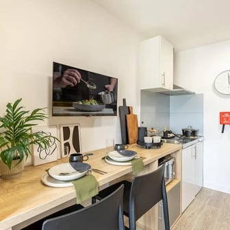 Premium Plus Studio - Image 6