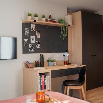 Classic Ensuite, Mid-Tower - Image 27