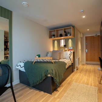 Classic Studio, Lower Tower - Image 1