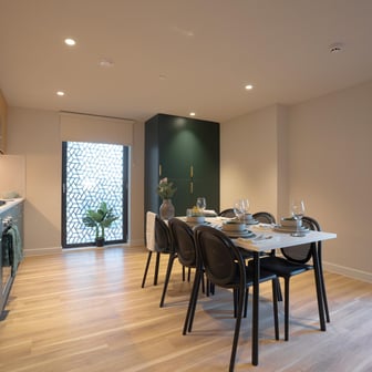 Classic Ensuite, Lower Tower - Image 4