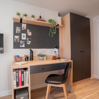 Classic Ensuite, Lower Tower - Image 36