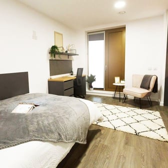 Luxury Studio - Image 1