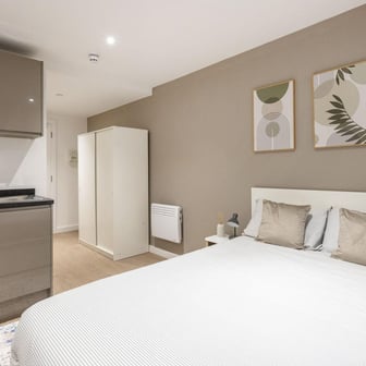 Classic Plus Studio - Image 3