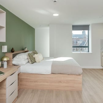 Premium Studio - Image 1