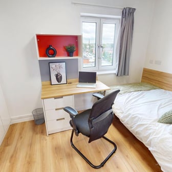 Bronze Ensuite - Image 3