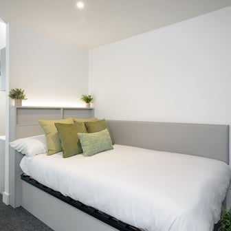 true Sky Studio Plus - Image 1