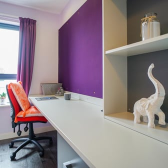 5 Bed Gold Ensuite - Image 3