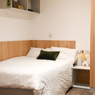 Garden View Studio - Image 1