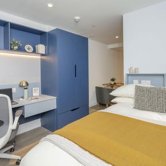 Premium Penthouse Studio - Image 2