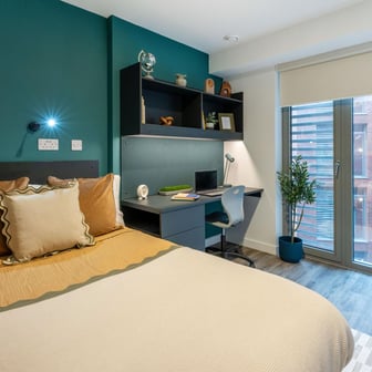 Classic Ensuite - Image 1