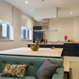 8 Bed Ensuite - Image 1