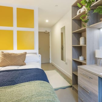 Classic Ensuite - Image 3