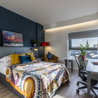 One Bedroom Apartment - Image 2