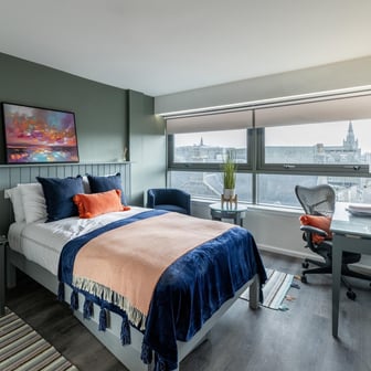 Platinum Plus Studio - Image 1