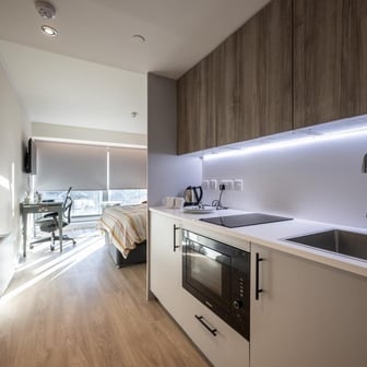 Platinum City View - Image 2