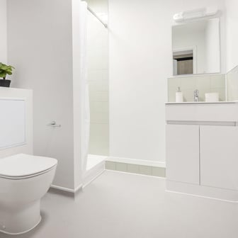 Premium Plus Studio - Image 7