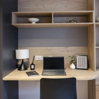 Deluxe Studio - Image 2