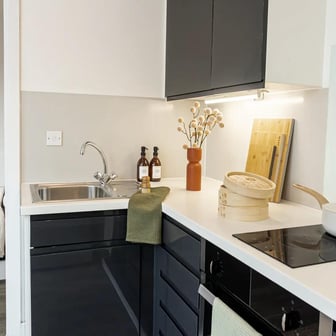 Two Bed Club Apartment - Image 1